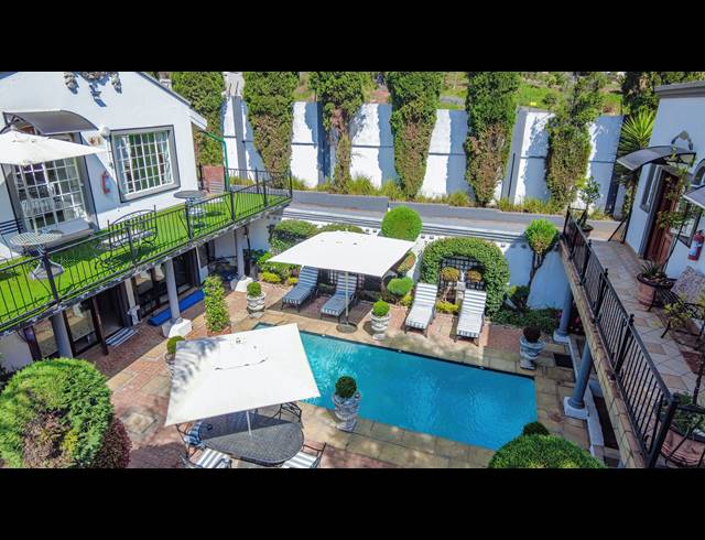 2,198.60M² HOTEL FOR SALE IN RIETVALLEIRAND